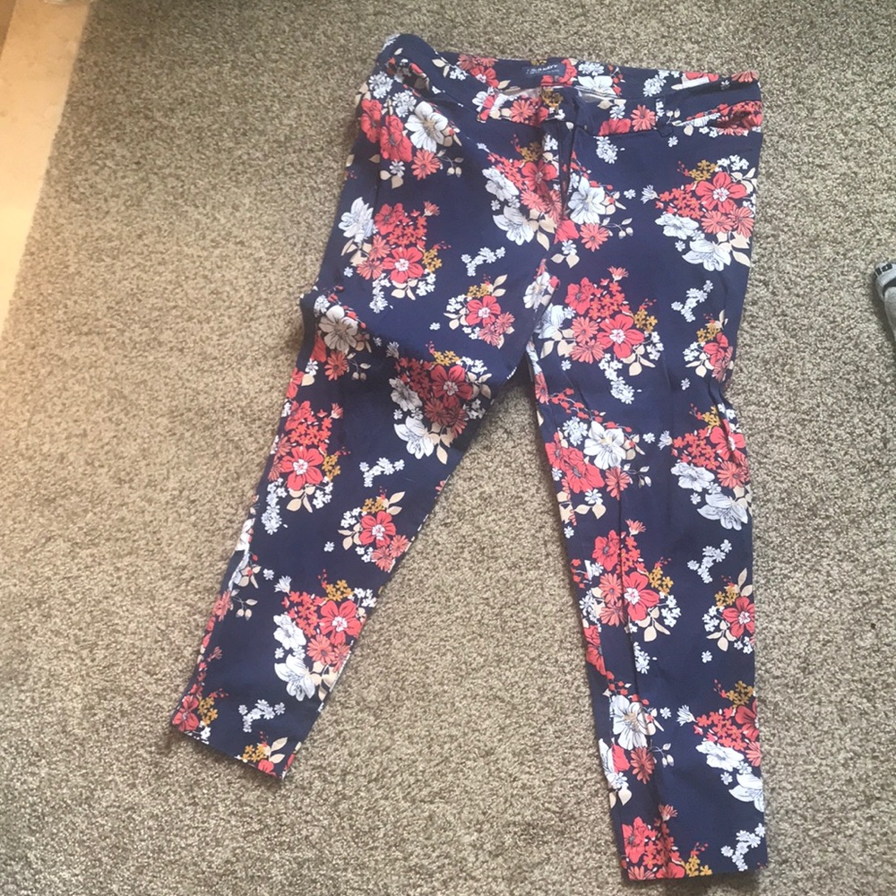 Floral pixie pants